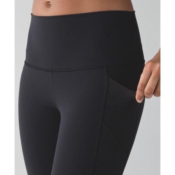 Lululemon Rise and Flow Mesh Criss Cross Leggings *Full-On Luxtreme* In Black 4 - Picture 3 of 9